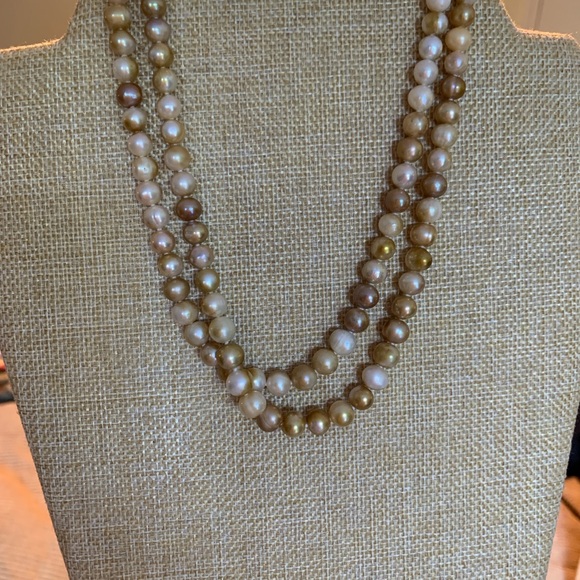 Vintage double strand real pearl necklace. Creamy color mix. - Picture 4 of 8